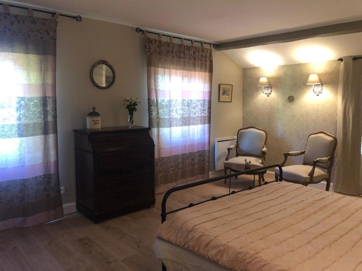 Вилла Val Du Lys Sainte-Maure-de-Peyriac Экстерьер фото